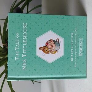 Hardcover The‎ Tale Of Mrs. Tittlemouse By Beatrix Potter